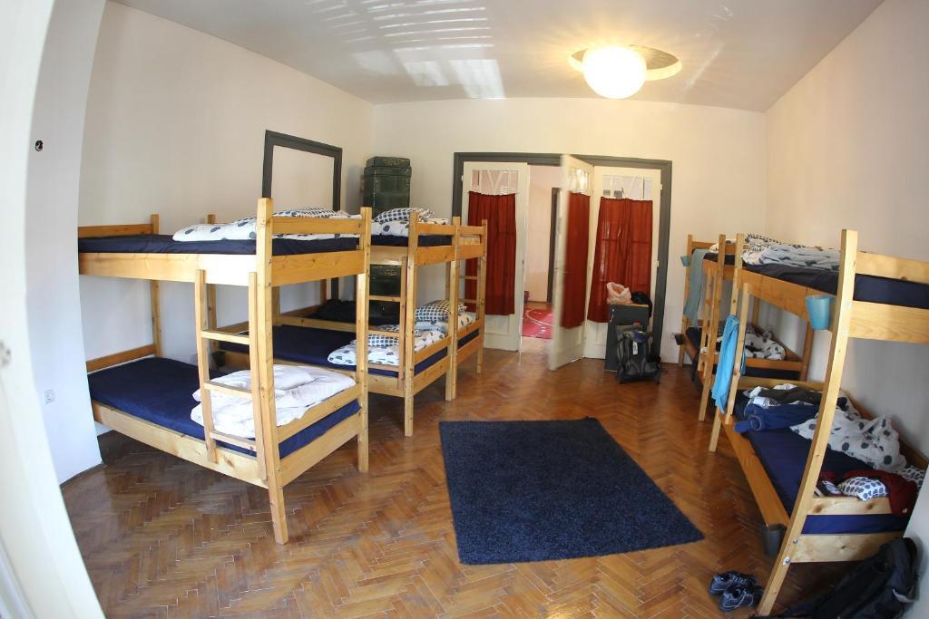 Hostel Costel 티미쇼아라 객실 사진