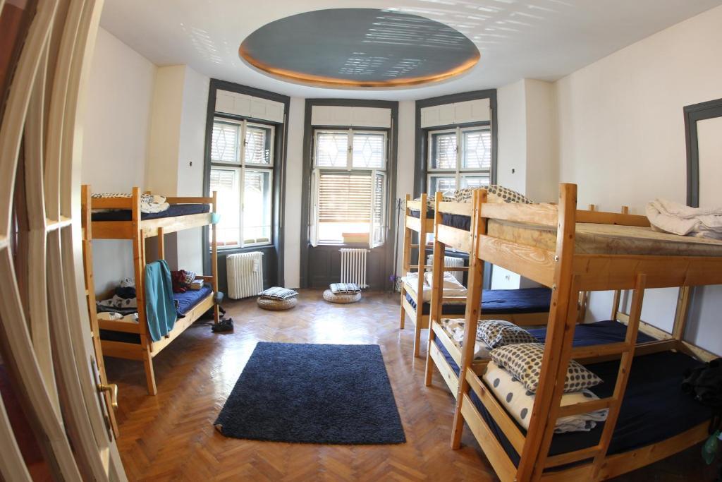 Hostel Costel 티미쇼아라 객실 사진